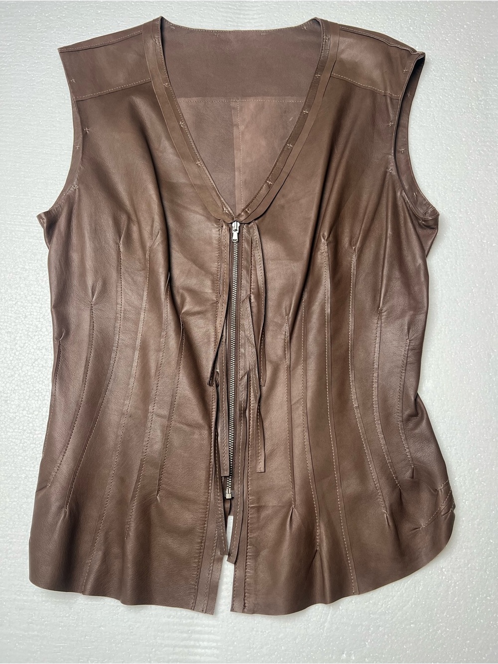 Gimo's chocolate brown leather vest new size M/L
